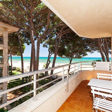 Uhc Tucan Apartments Cambrils Bagian luar foto